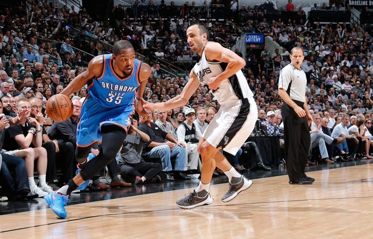 Oklahoma City vyhrala na palubovke San Antonia, v sérii vedie 3:2