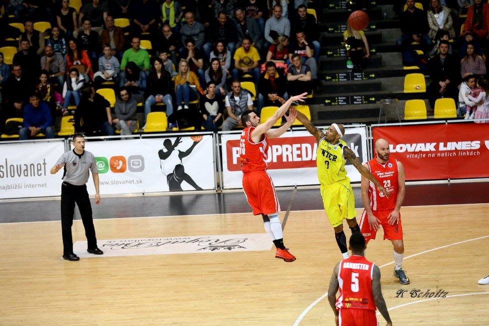 Recept Komárna na Prievidzu: Pokračovať v rýchlej hre a zredukovať straty