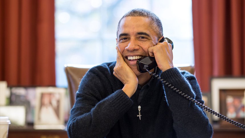 Obama požiadal hráčov Clevelandu, aby oslavovali s tričkami
