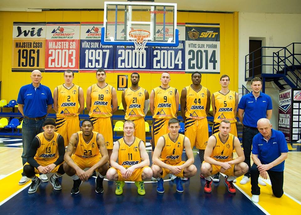 Svit stavia družstvo na viac rokov
