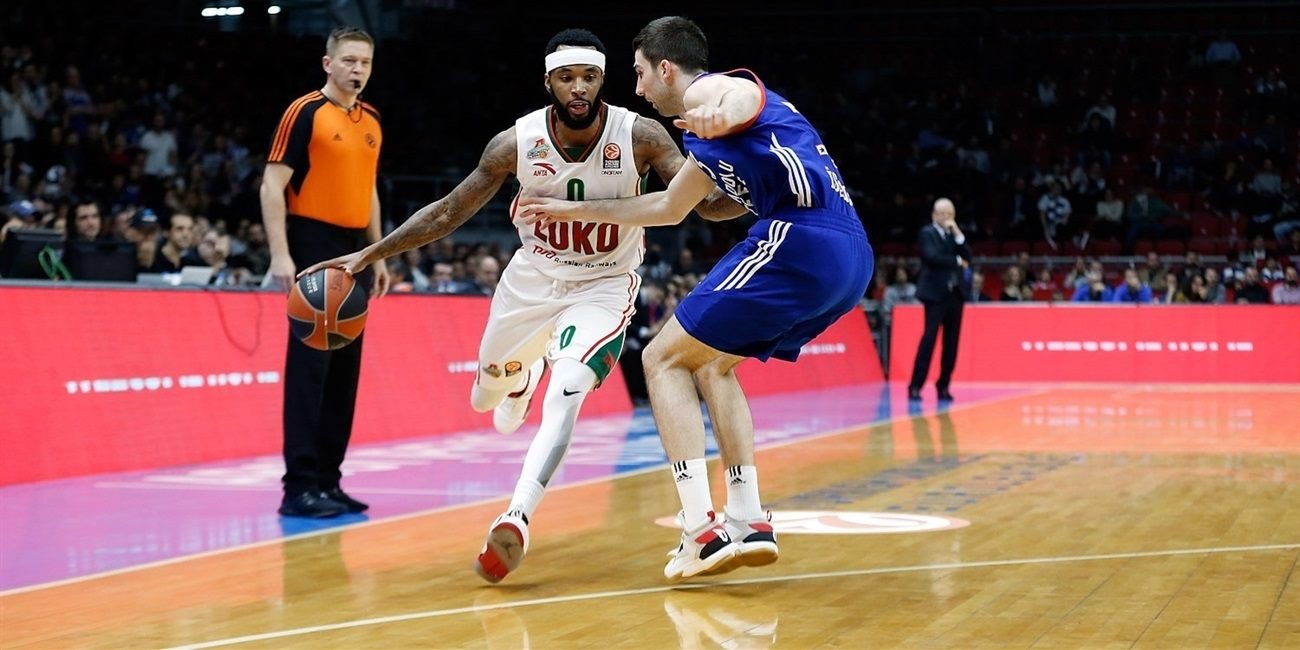 V Európe sa stal hviezdou, teraz sa chce ukázať v NBA