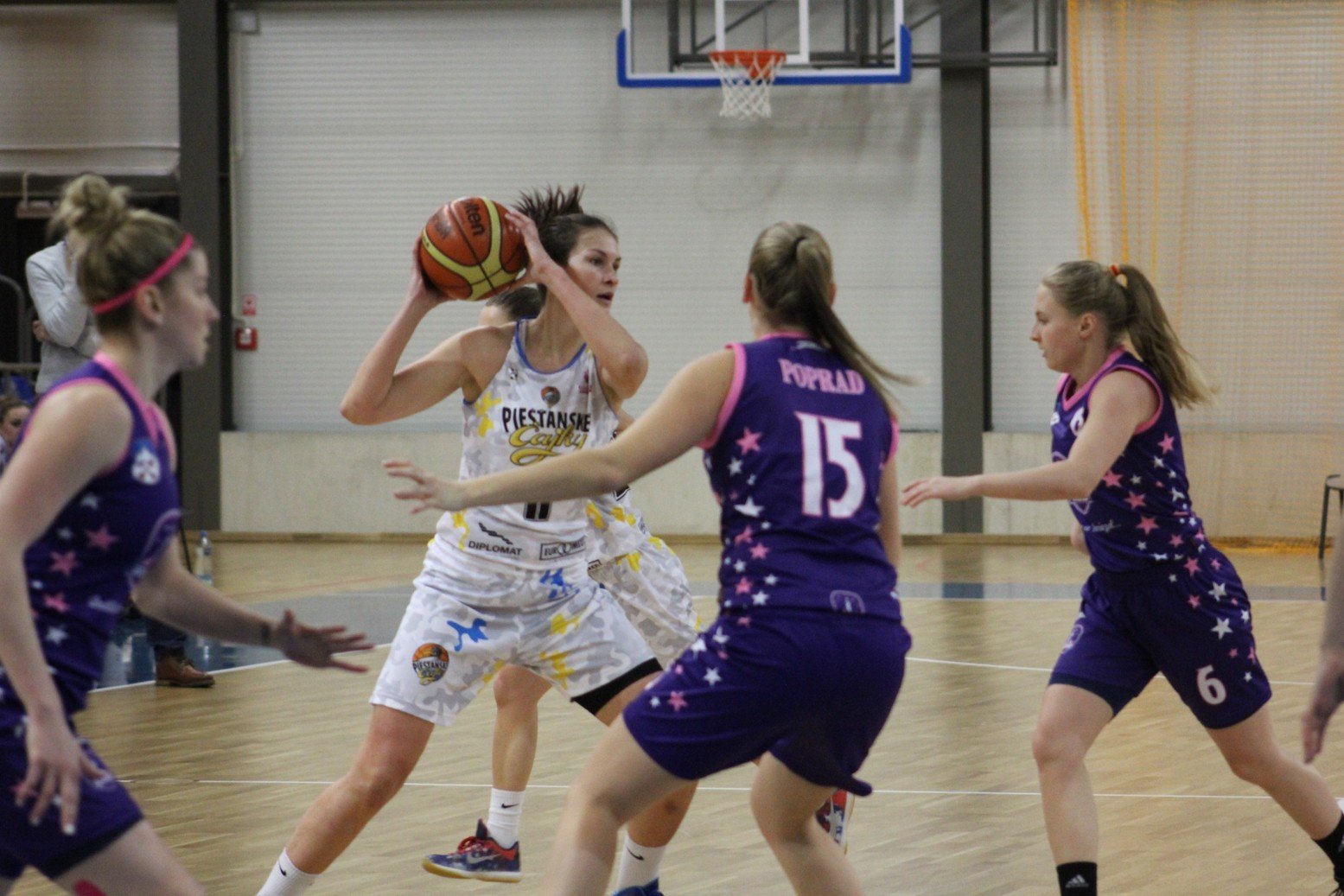 Basketbalistky Popradu s debaklom