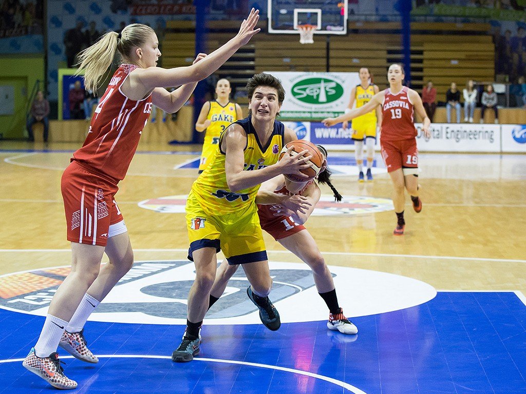 Veľmi zvláštne derby