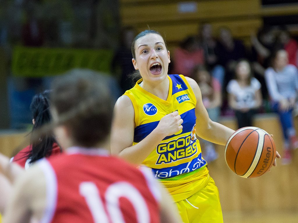 Hráčkou roka Oblaková, naj trénerom Pospíšil, ceny aj pre Bálintovú, Jurčenkovú, T. Páleníkovú či Oroszovú