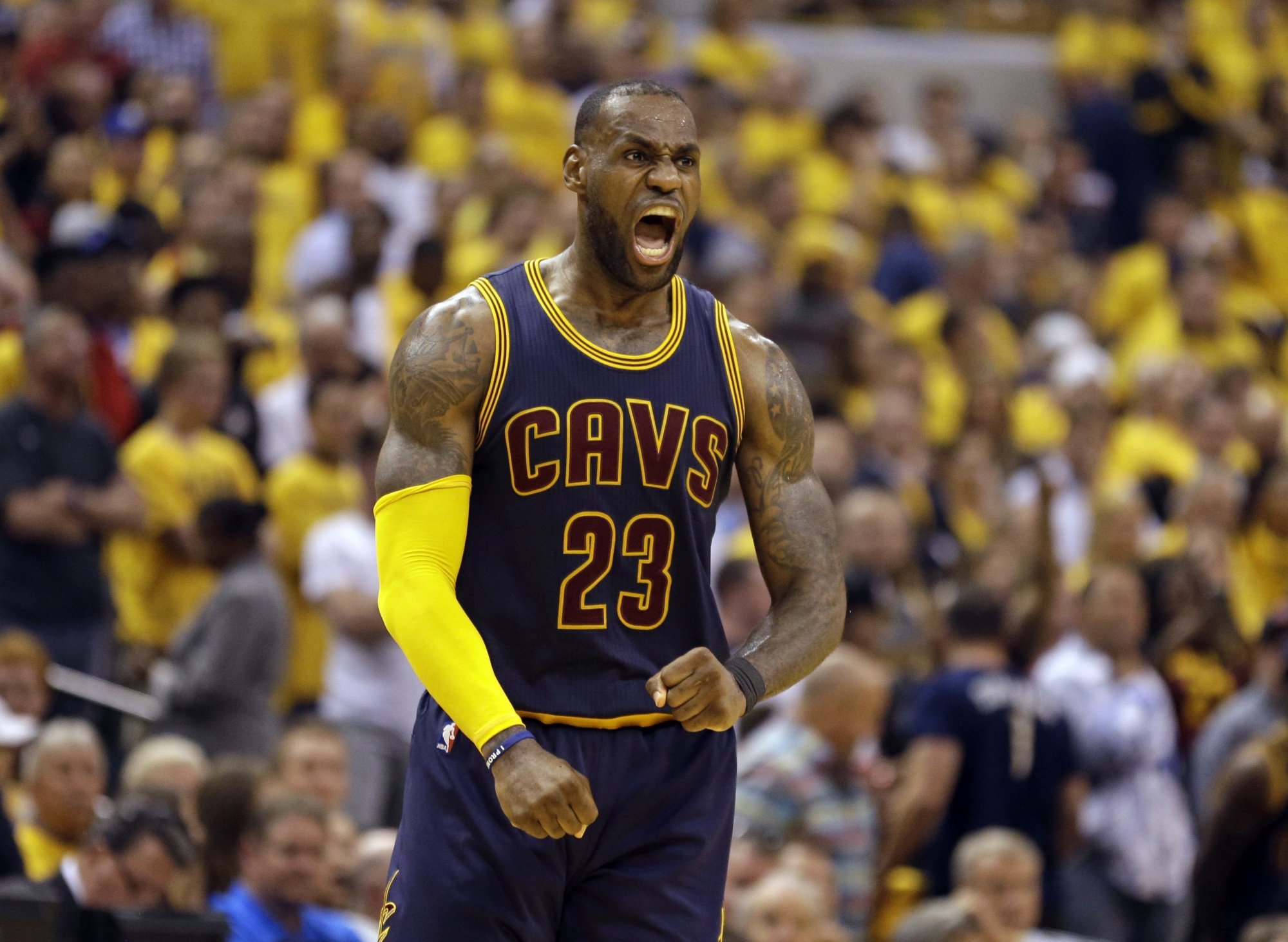 LeBron James dominuje ako robot, je nezničiteľný