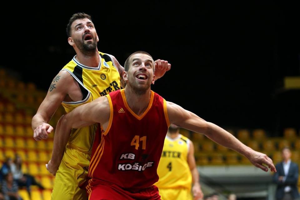 VIDEO Liga štartuje zostra dvomi šlágrami