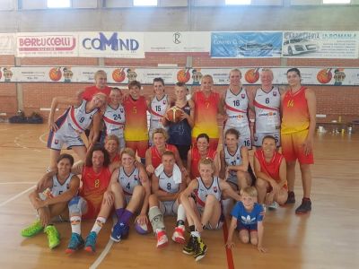 Ženy 40+ do semifinále  na MS veteránov 2017