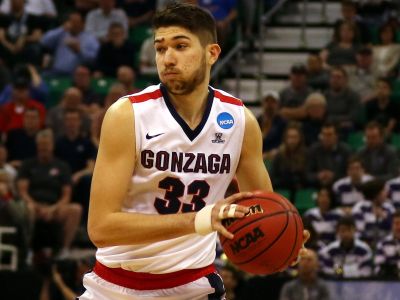 Pochádza z volejbalovej rodiny, v NBA bude o neho obrovský záujem