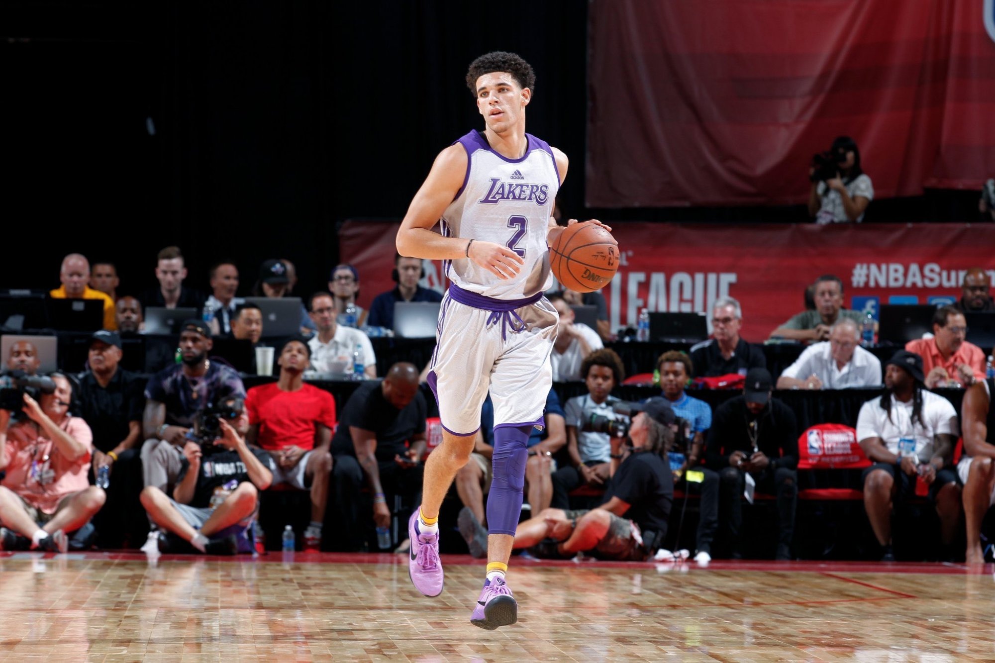 Ball predviedol v letnej lige, že do NBA prichádza unikátny talent