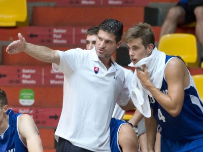 Slovensko vstúpilo do predkvalifikácie MS prehrou v Arménsku