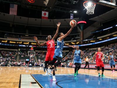 Minnesota Lynx vyhrali základnú časť WNBA 2017