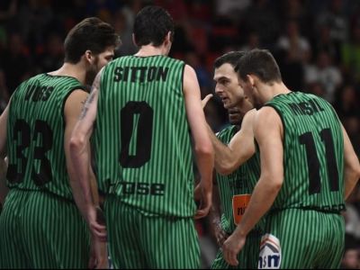 VIDEO+ONLINE: Štvrté kolo prinesie reprízu finále i tradičné banícke derby