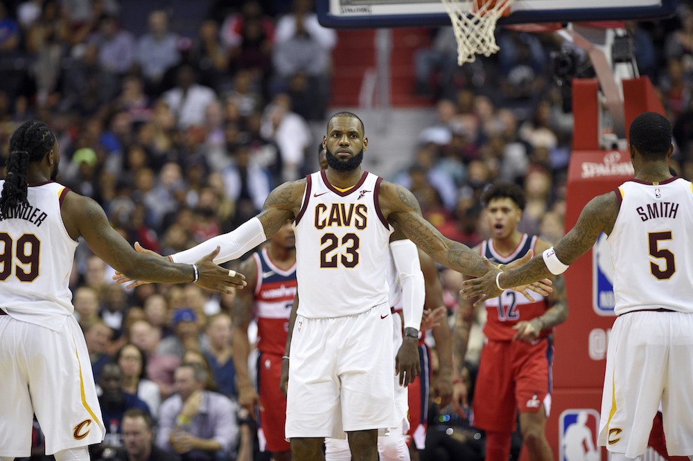VIDEO LeBron explodoval 57 bodmi, Cleveland má však najhoršiu obranu v NBA