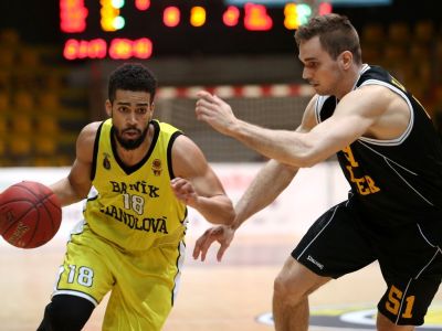 Ako štvorročný urobil z futbalového otca fanúšika basketbalu. Teraz chce uspieť v Handlovej