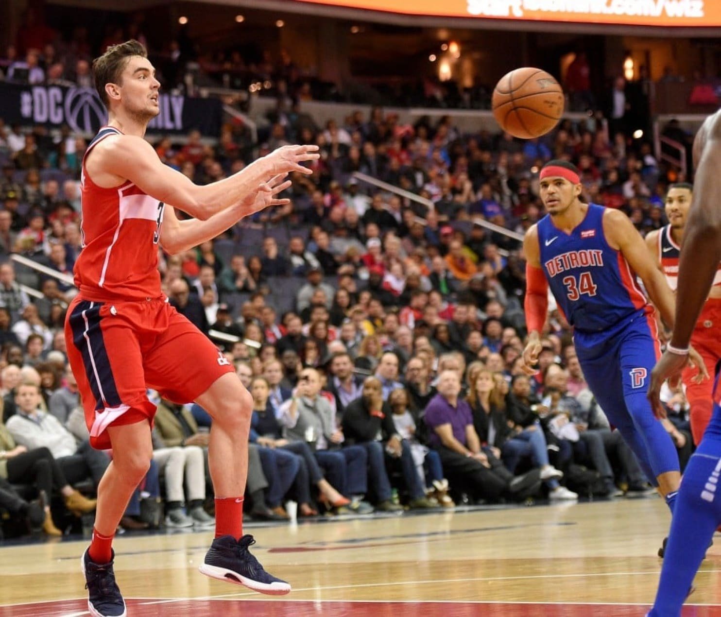 Čech Satoranský vybehol z lavičky a prežíva najlepšie obdobie v NBA