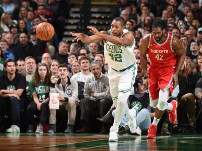 Houston neudržal náskok v Bostone a prehral štvrtýkrát po sebe