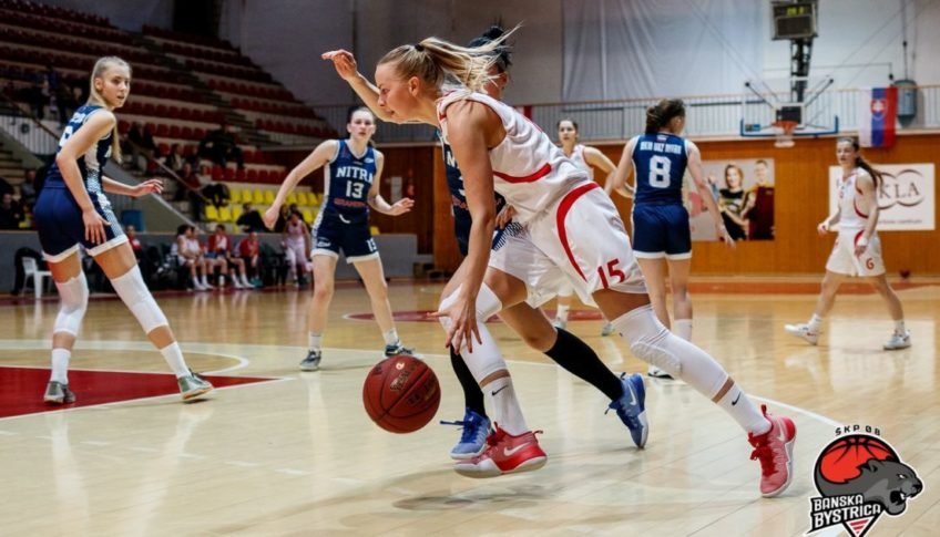VIDEO V Banskej Bystrici súboj o piatu priečku