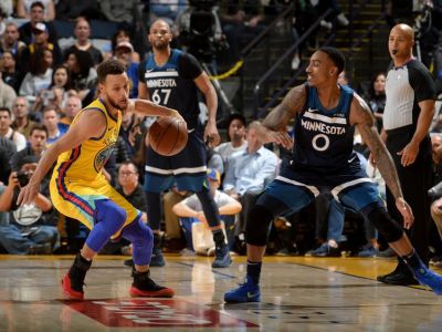 Golden State zdolalo Minnesotu, Durant s druhým triple-double v sezóne