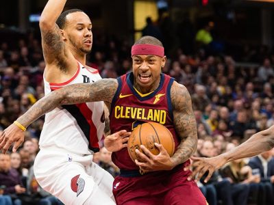 V NBA prebehol veľký trejd. Cleveland poslal do Lakers hviezdu, Wade sa vracia do Miami