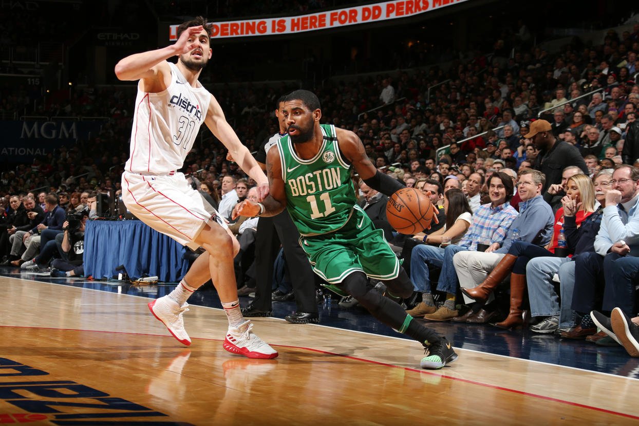 Vo štvrtok víťazstvá Golden State, Bostonu i Toronta