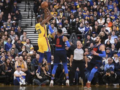 Warriors nedali šancu Thunder, Boston ovládol východné pobrežie