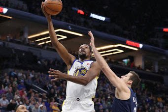 Zaváhania Bostonu aj Clevelandu, Houston nedal šancu Dallasu