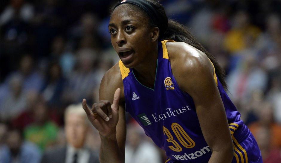 Sparks a Mystics druhý krát úspešné v novej sezóne