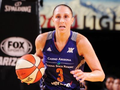 V úvodnom zápase WNBA víťazstvo Phoenixu Mercury