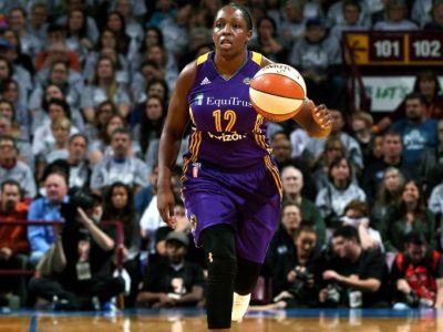 Chicago Sky podĺahli Los Angeles Sparks