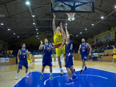 Pod kôš Spišskej Novej Vsi prichádza slovenský pivot Ivan Židzik