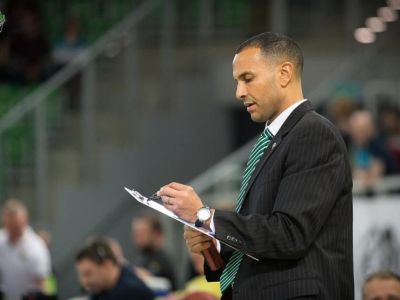 Novým trénerom Prievidze sa stal Michael Claxton