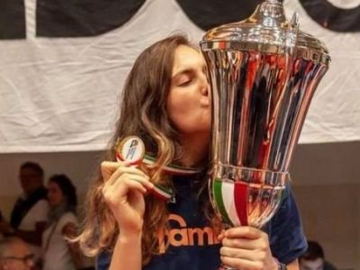 Hruščáková na strihanie vlasov už zabudla, no Hamšíka si pozrieť nestihla