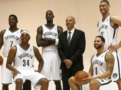 Mal to byť ruský megalomanský projekt v NBA, vyhorel, teraz chce znova hviezdy