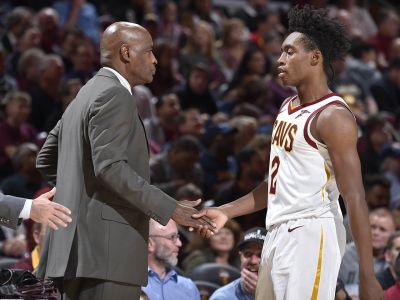 Finalista Cleveland na siedmy pokus prvýkrát zvíťazil, Leonard opäť lídrom Toronta