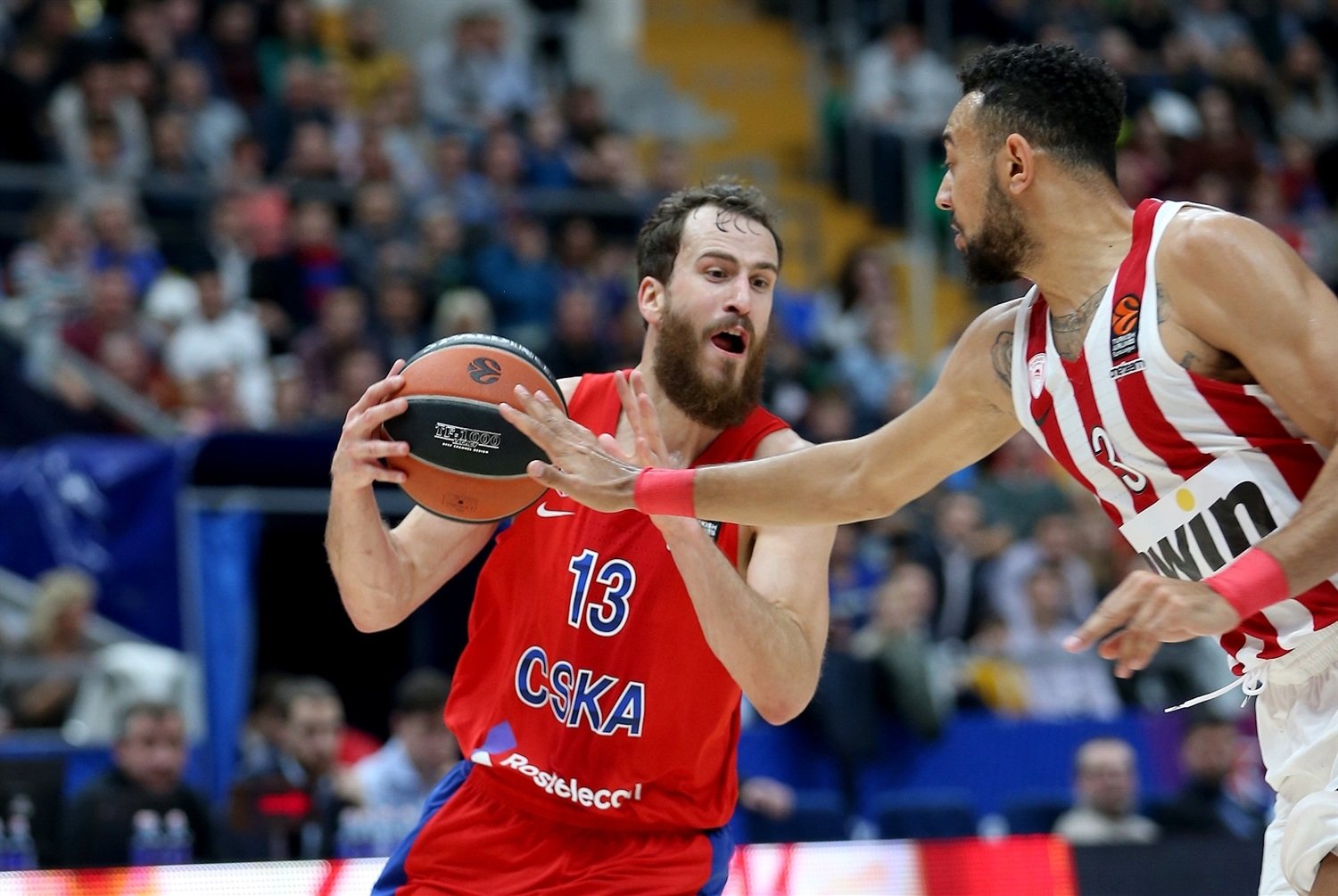 CSKA Moskva porazili doma Olympiakos Pireus