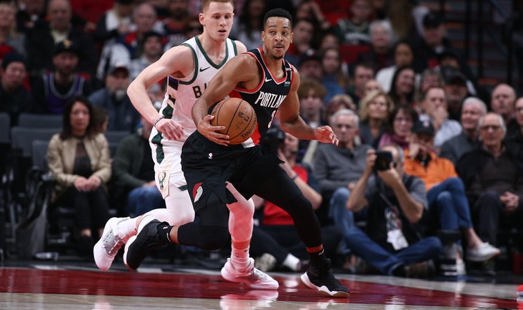 VIDEO: Milwaukee na západe narazilo a podľahlo Portlandu