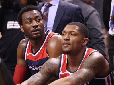 Chceli vybudovať tím na titul v NBA, miesto toho majú bordel