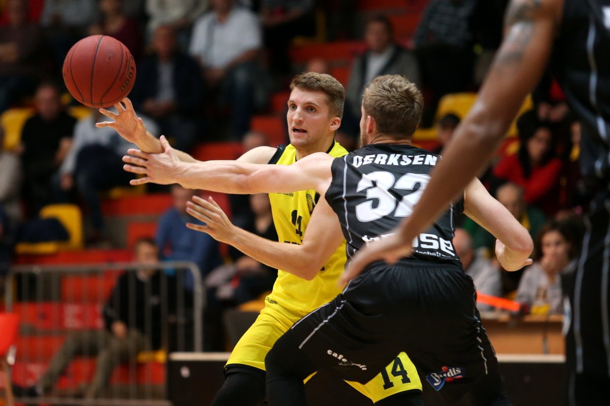 ONLINE: Prievidza hostí Inter, oslabený majster cestuje na Spiš