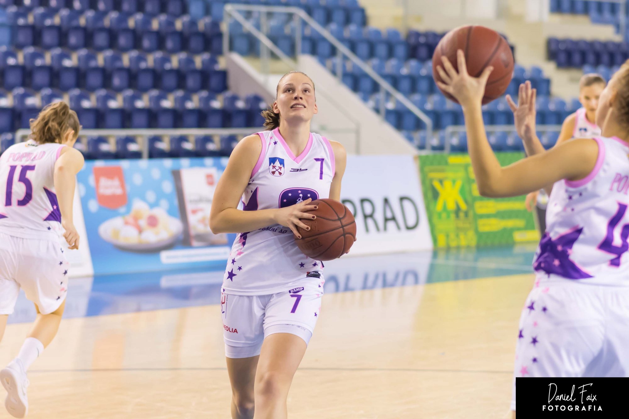 ONLINE: V Poprade sa rozbehne nadstavba ženskej Extraligy
