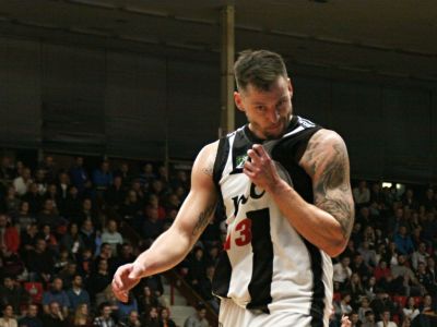 ONLINE: Žilina hrá v Handlovej, Komárno hostí Prievidzu