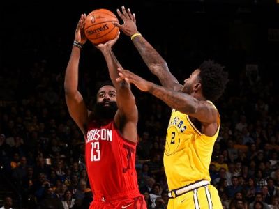 VIDEO: Harden zlomil neskutočnou trojkou v predĺžení šampiónov z Golden State