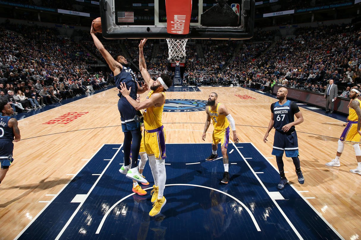 VIDEO: Minnesota po víťazstve vyhodila trénera, Toronto opäť najvyššie