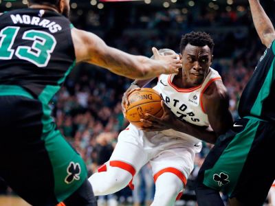 Mal sa stať kňazom, basketbal ho nezaujímal, teraz mieri medzi hviezdy NBA