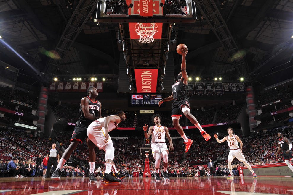 VIDEO: Rekordný Harden, Satoranský sa postaral o prvé české triple double