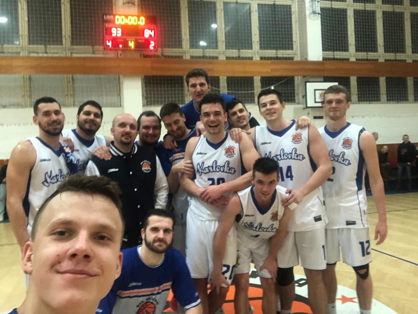 V 1. lige Karlovka zdolala Bystricu, Žilina Štart Bratislava