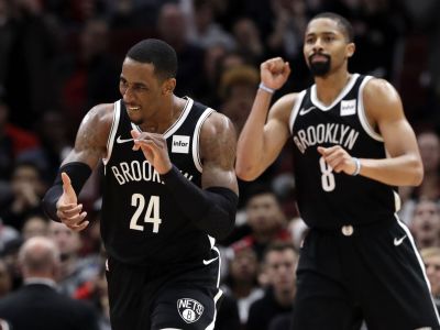 Nemajú hviezdy, zranil sa im líder, aj tak očarujú NBA