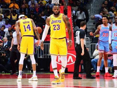 VIDEO: Lakers nestačili na Atlantu Hawks, triple-double Jamesa nepomohlo