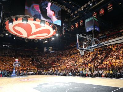 VIDEO: Fenerbahce vyhralo istanbulské derby a jasne vedie tabuľku Euroligy