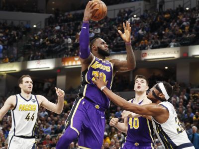 VIDEO: Debakel od Indiany. LeBron zúril po najhoršej prehre v kariére