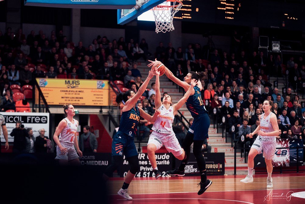 VIDEO: Play off EuroCupu: Hruščákovej 16 bodov neodvrátilo prehru v derby